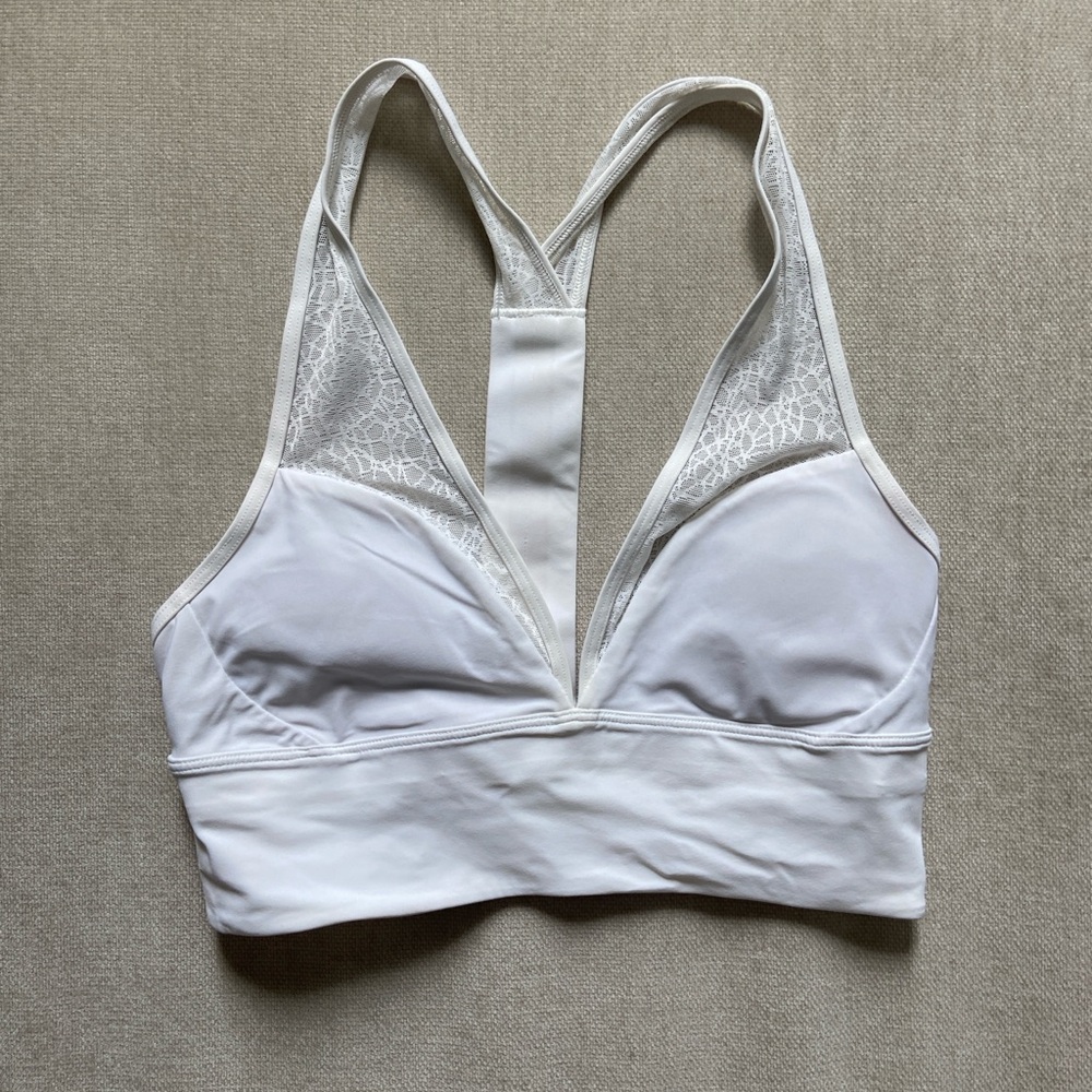 lululemon athletica White Lace-Back V-Neck Sports Bra
